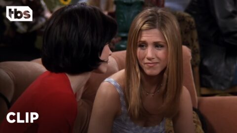 Friends: Rachel Abre o Convite de Casamento do Ross