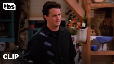 Friends: Chandler Fica Um Pouco Desesperado