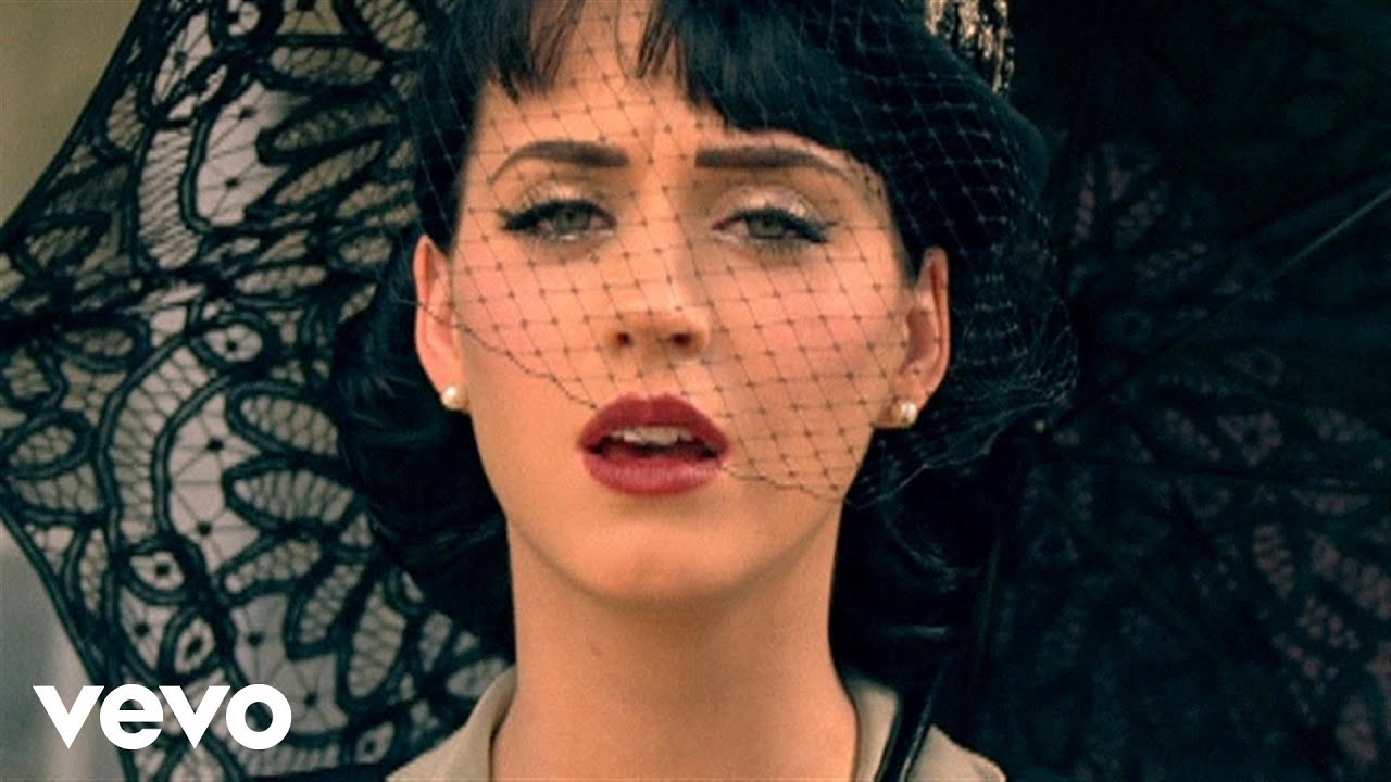 Katy Perry – Thinking Of You