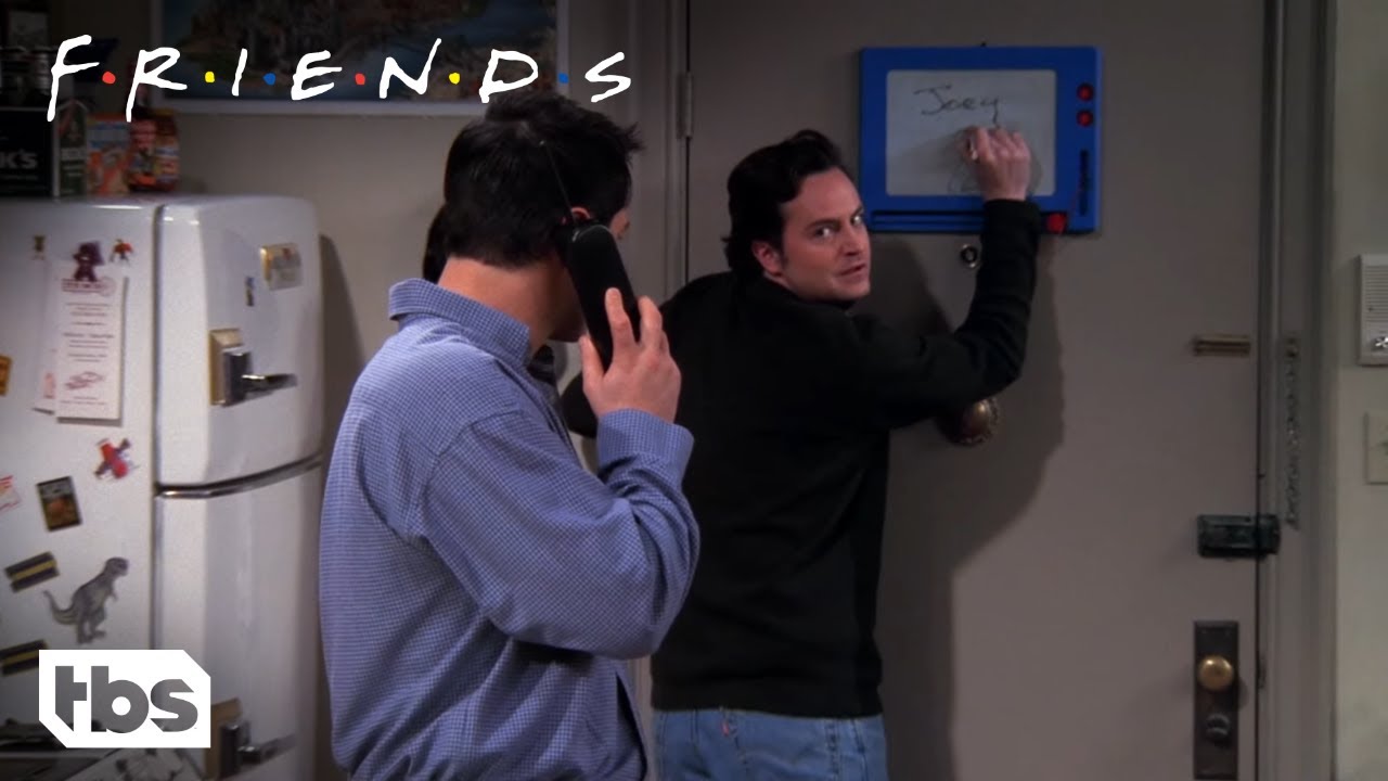 Friends: Flashbacks Dos Erros De Chandler