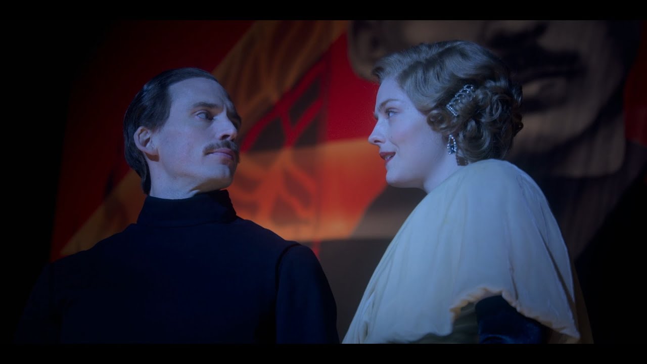 Peaky Blinders: Oswald Mosley Ensaia Seu Discurso