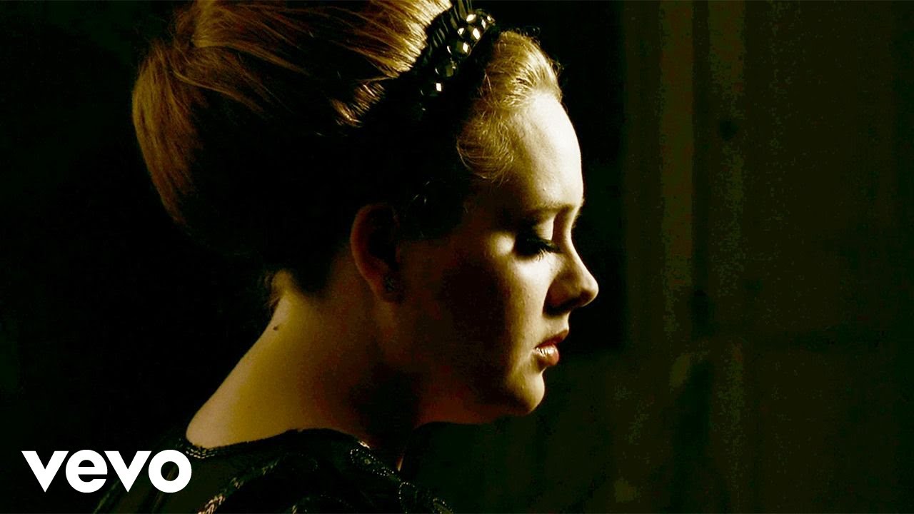 Adele – Rolling in the Deep