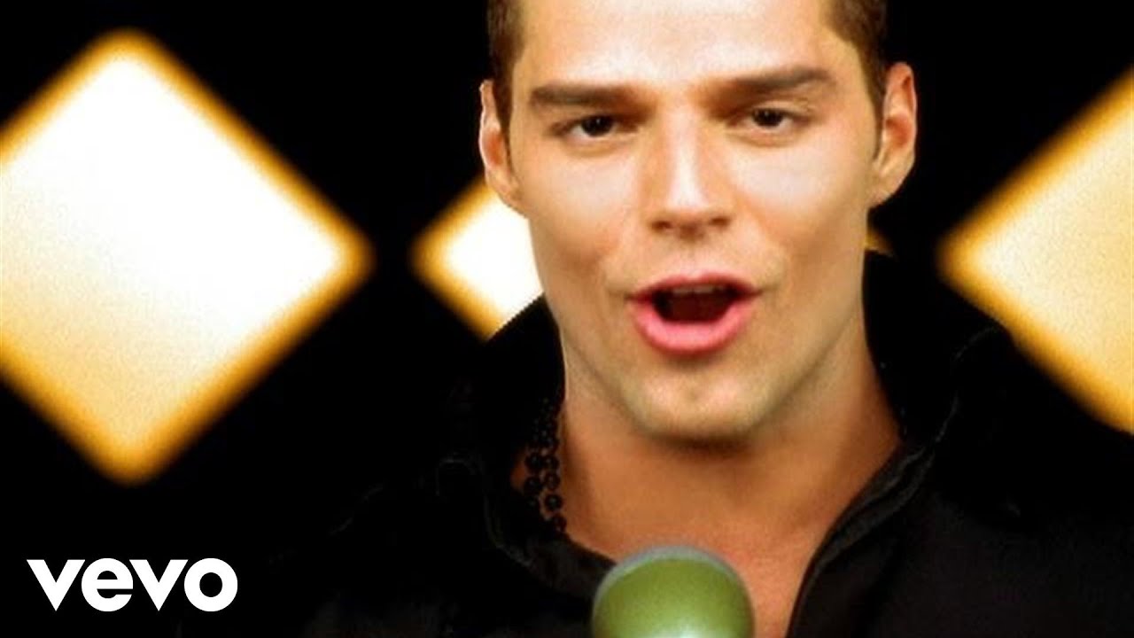 Ricky Martin – Livin’ La Vida Loca