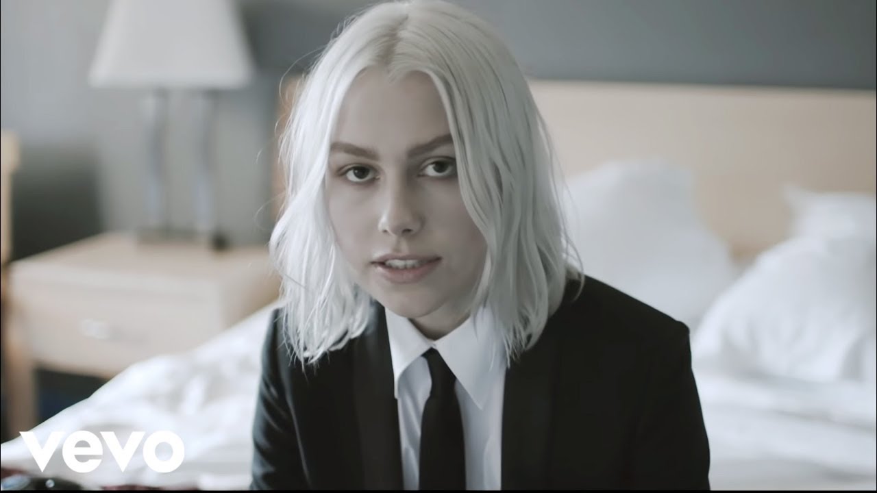 Phoebe Bridgers – Motion Sickness