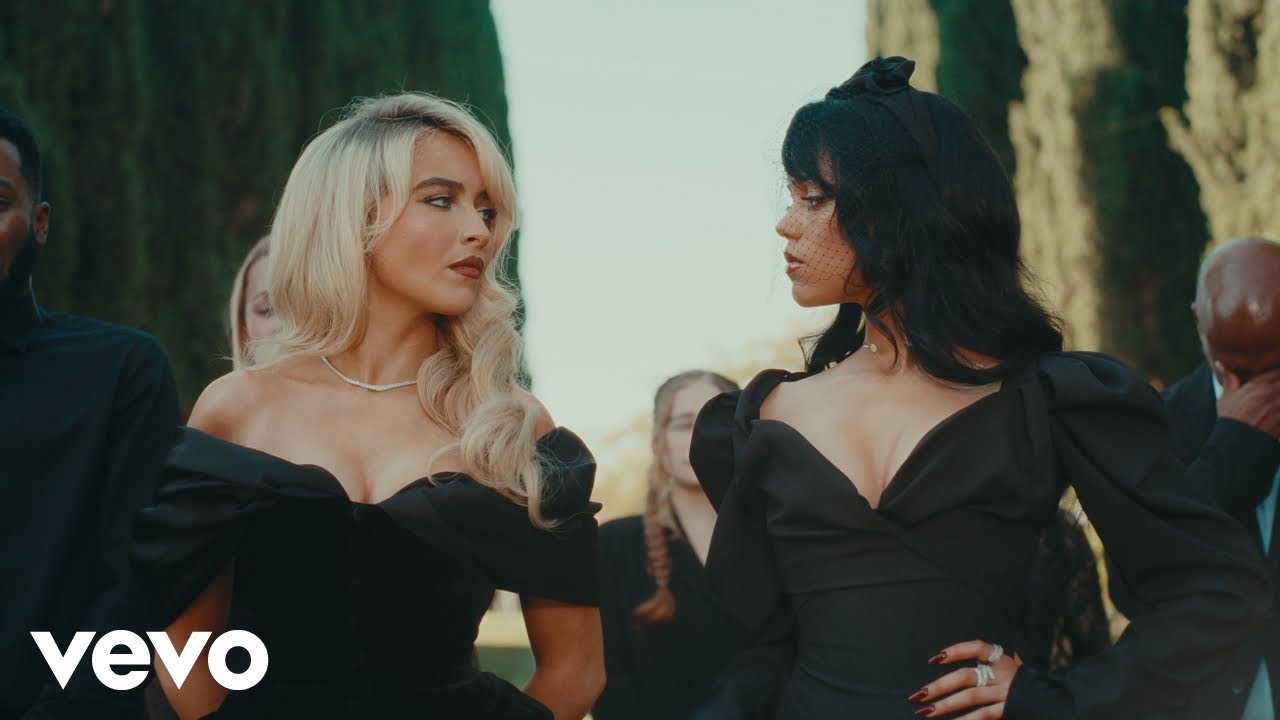 Sabrina Carpenter – Taste