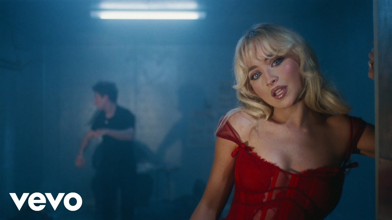 Sabrina Carpenter – Please Please Please
