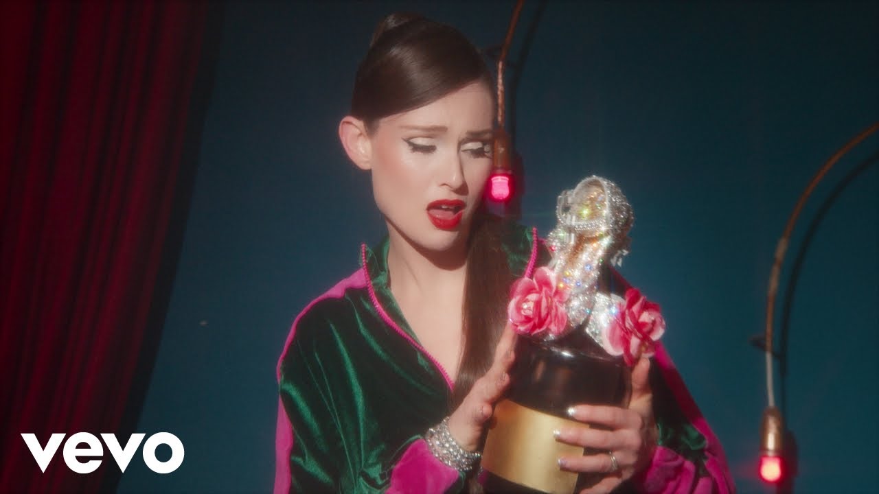 Sophie Ellis-Bextor – Freedom Of The Night