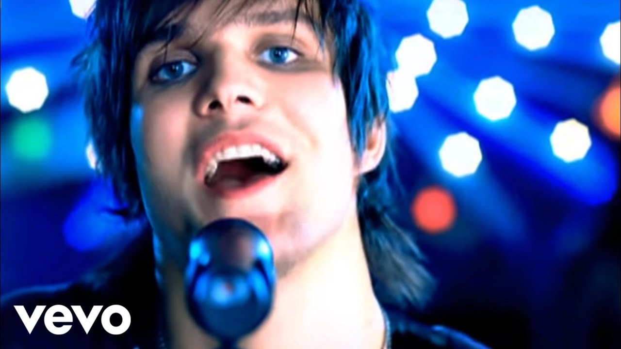 Boys Like Girls – Love Drunk