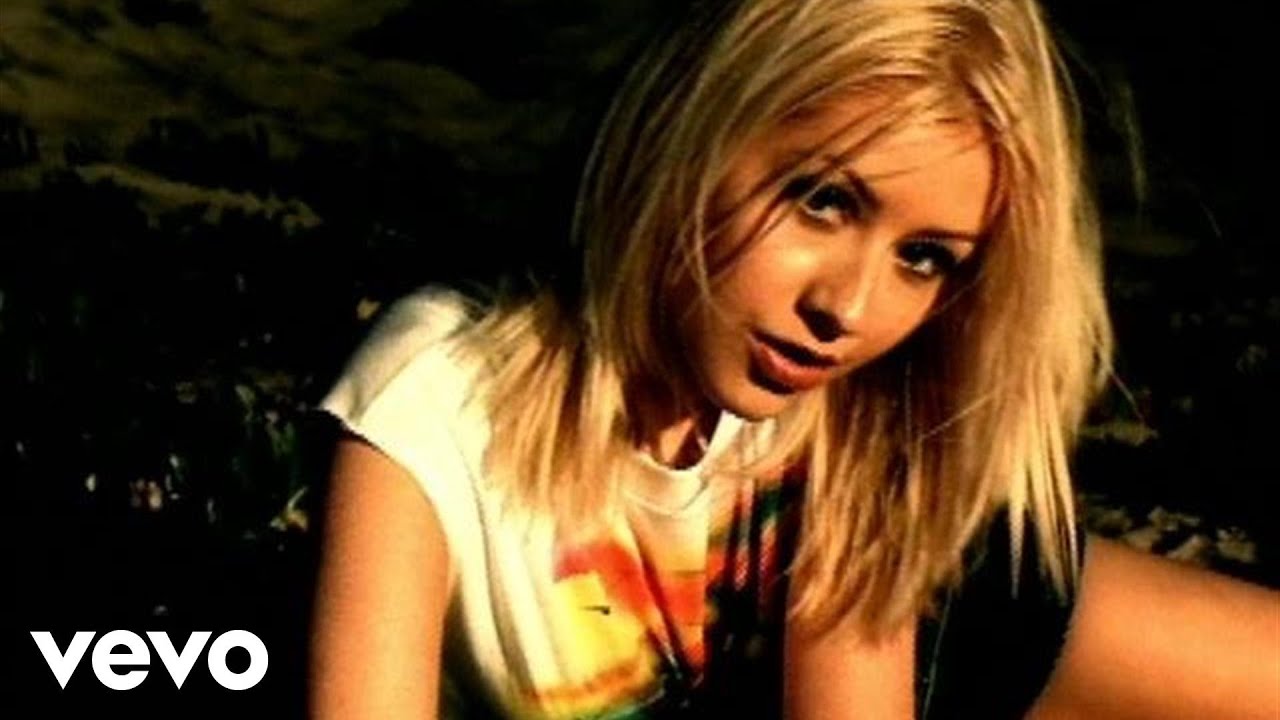 Christina Aguilera – Genie In A Bottle