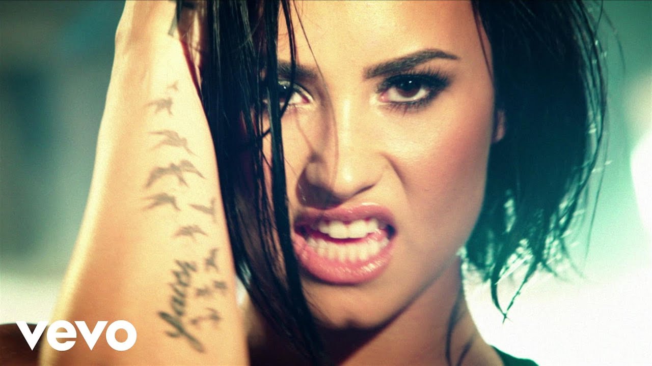 Demi Lovato – Confident