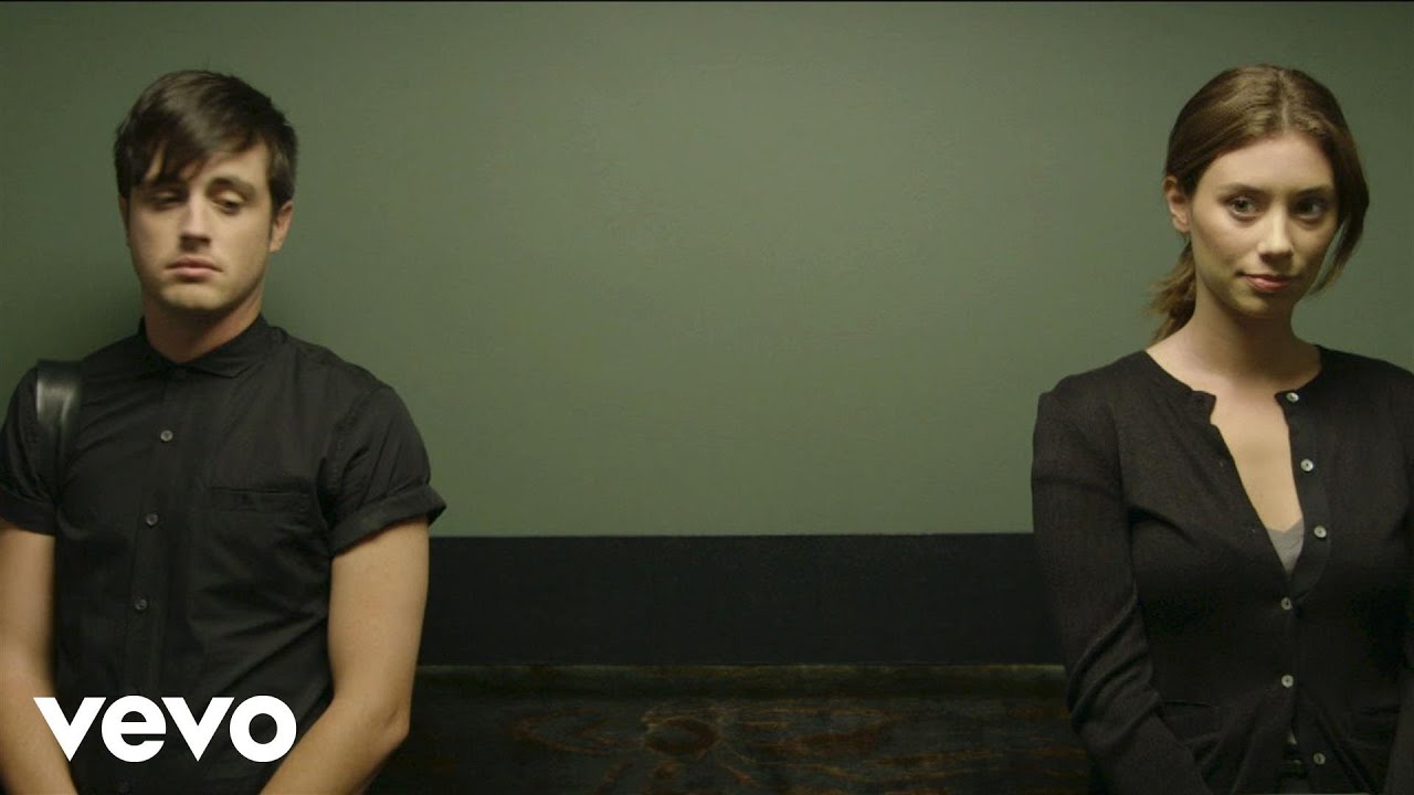 Parachute – Can’t Help