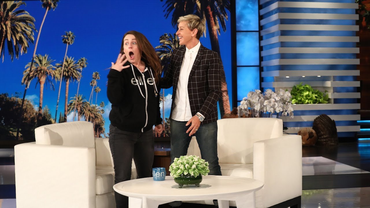 Ellen Choca Jeannie Com Uma Enorme Surpresa