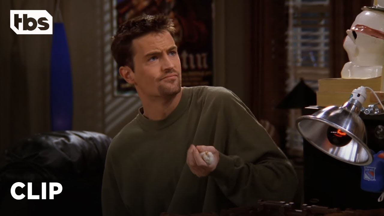 Friends: Chandler E Joey Criam Um Bebê