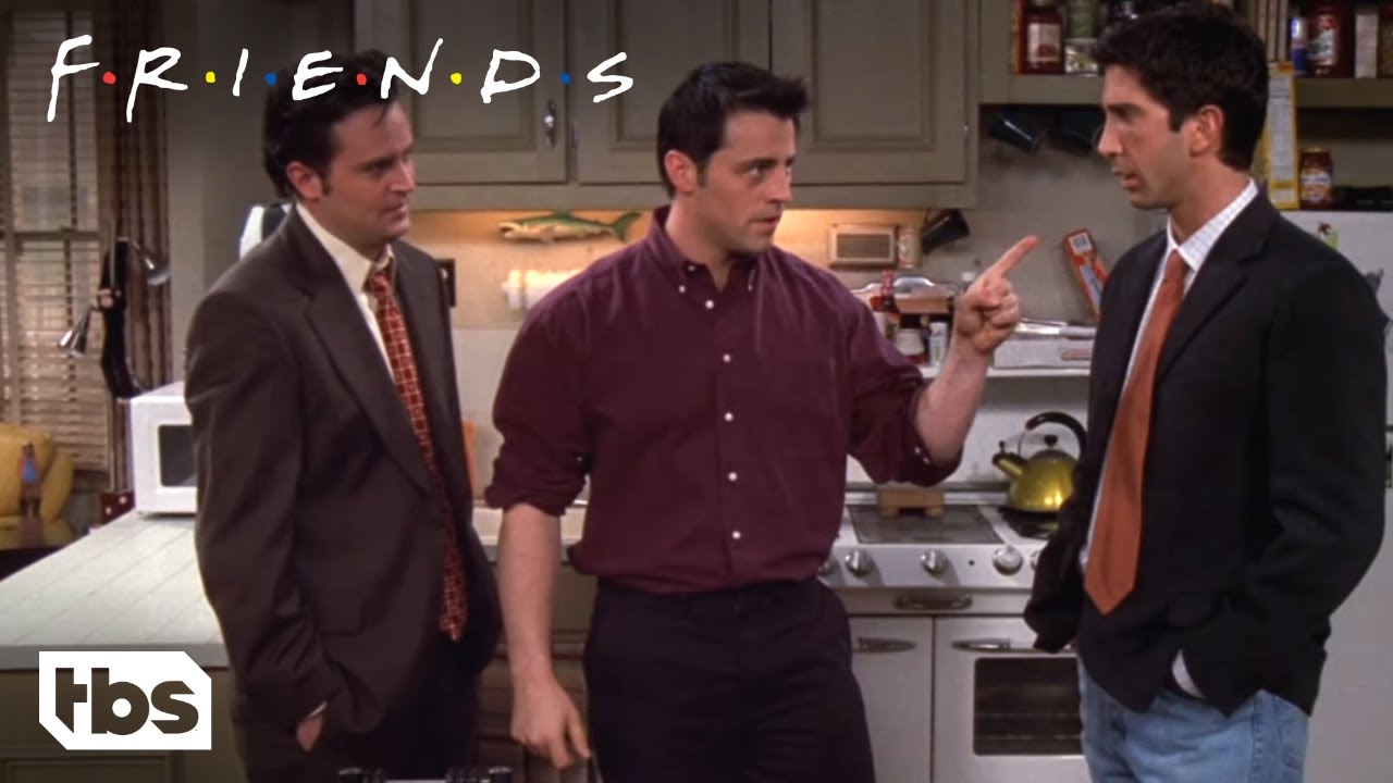 Friends: Joey Empurra Ross Para Dentro De Sua Geladeira
