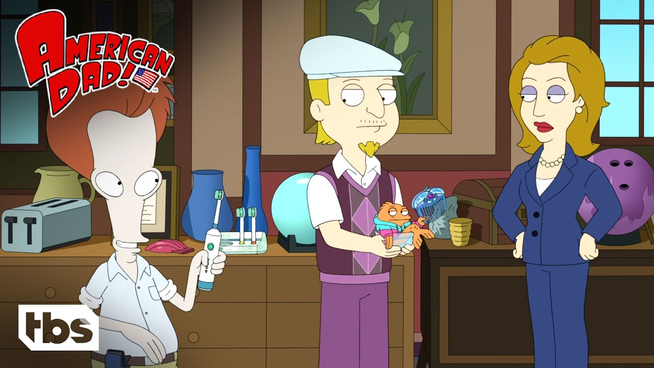 Jeff E Klaus Vão A Uma Venda De Imóveis | American Dad