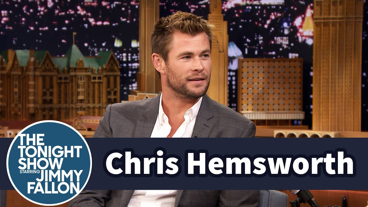 Chris Hemsworth Permite Que Sua Filha E Sobrinhas Pintem Suas Unhas