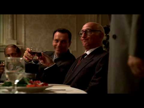Família Soprano: Cena Legendaria De Os Sopranos, Junior Assume Nova Chefia
