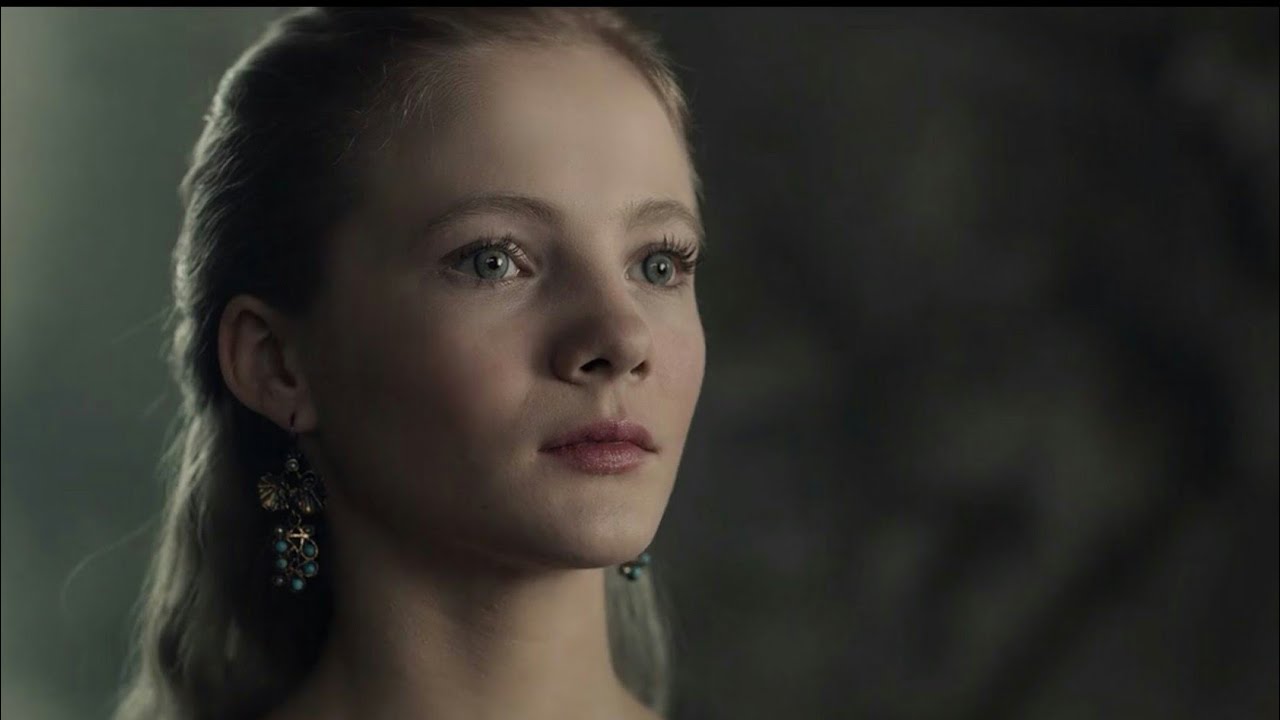 The Witcher: Freya Allan Primeira Aparição Em A Bruxa S01 Ep01