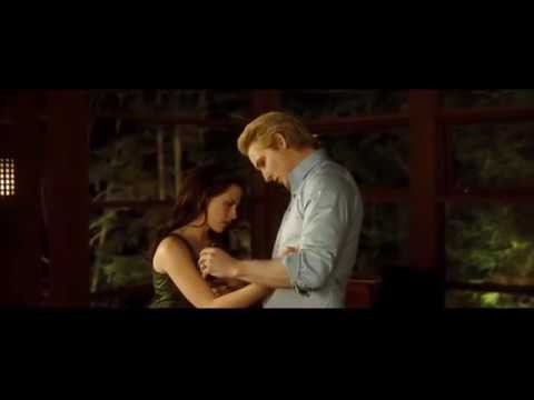 A Saga Crepúsculo: Lua Nova – Carlisle Sutura Bella (Cena Estendida)