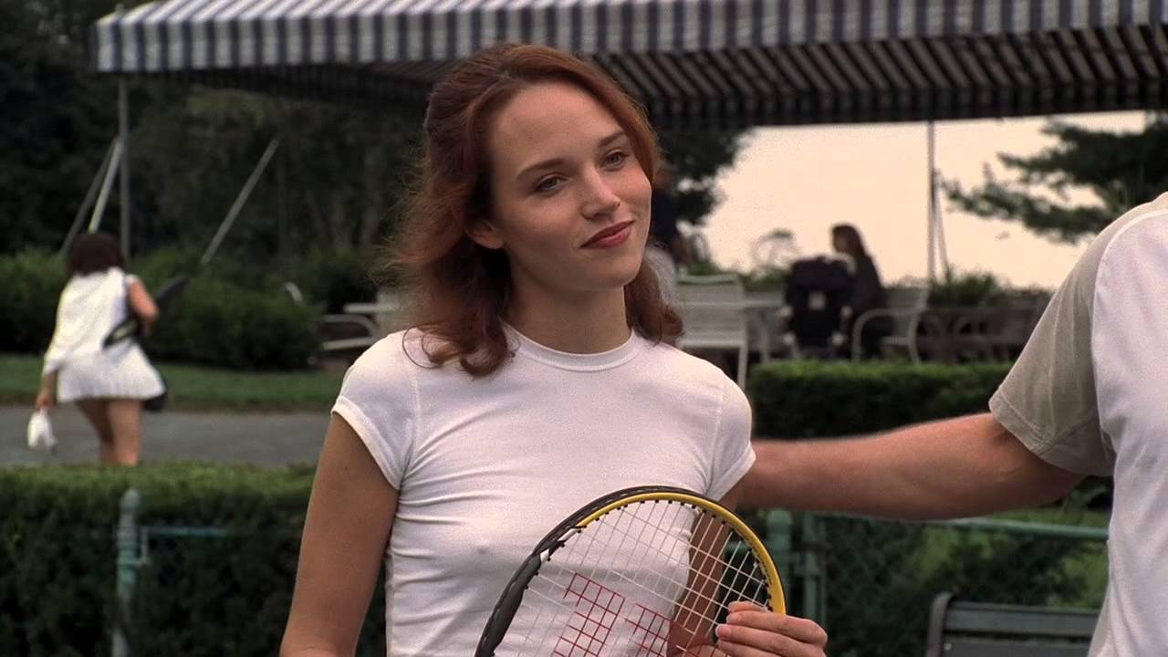 Família Soprano: Agente Do Fbi Observando Adriana Com Prazer