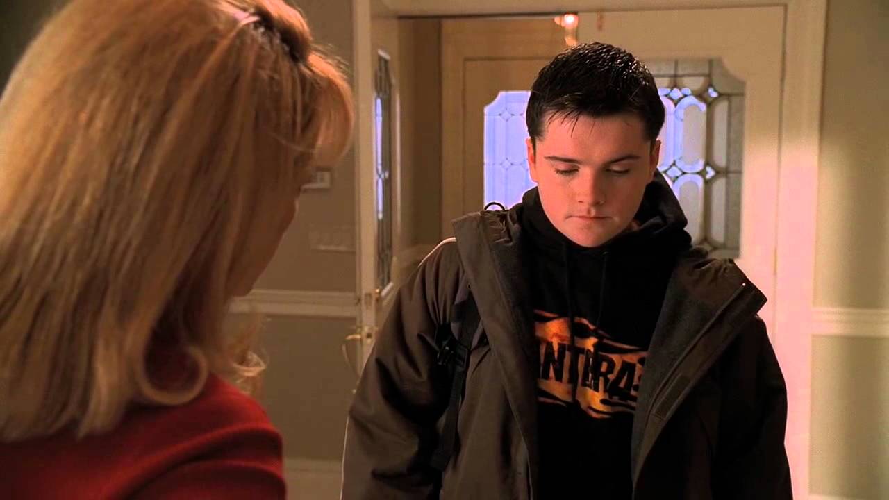 Família Soprano: Aj É Pego Após Vandalizar A Piscina Da Escola