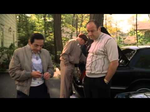 Família Soprano: Richie Dá Uma Jaqueta Para Tony