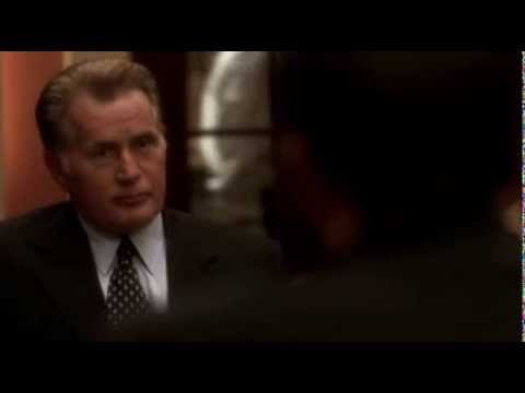 The West Wing: Desligue Tudo, Separação De Poderes