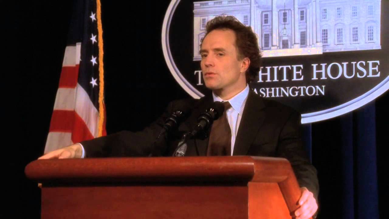 The West Wing: Josh Assume O Comando