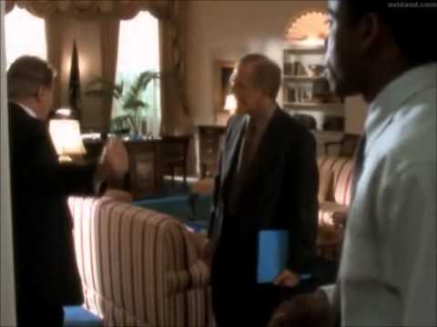 The West Wing: Presidente Bartlet Está Fazendo Chili Para Todos