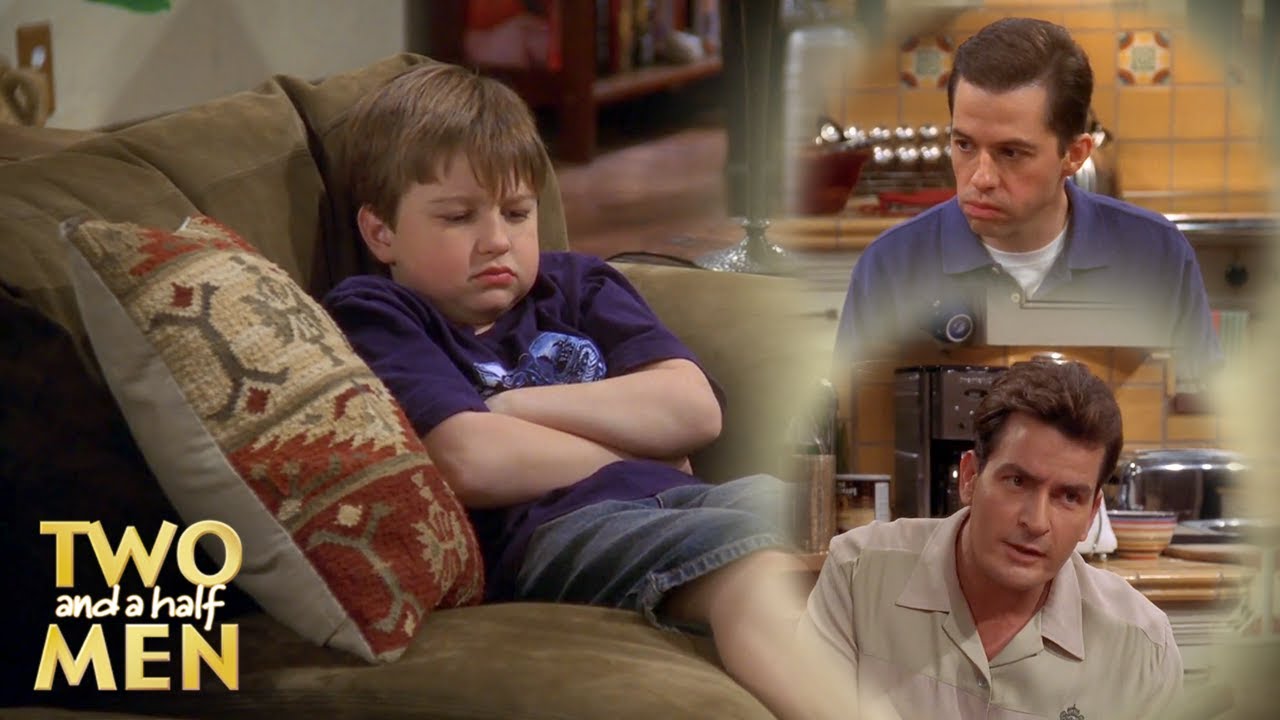 Ajude-Me, Charlie, Eu Quero Cantar Sem Motivo | Dois Homens E Meio