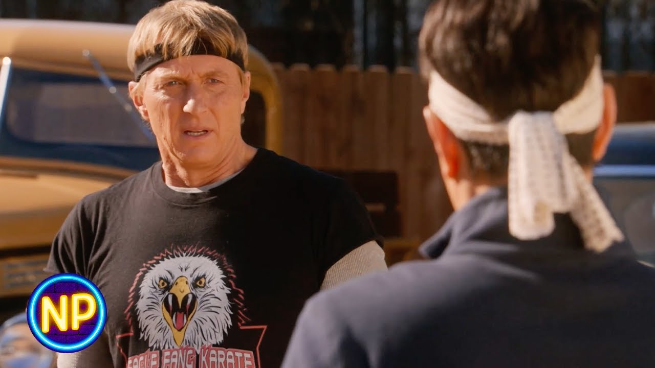 Daniel E Johnny Unem Forças | Cobra Kai: Temporada 4, Episódio 1