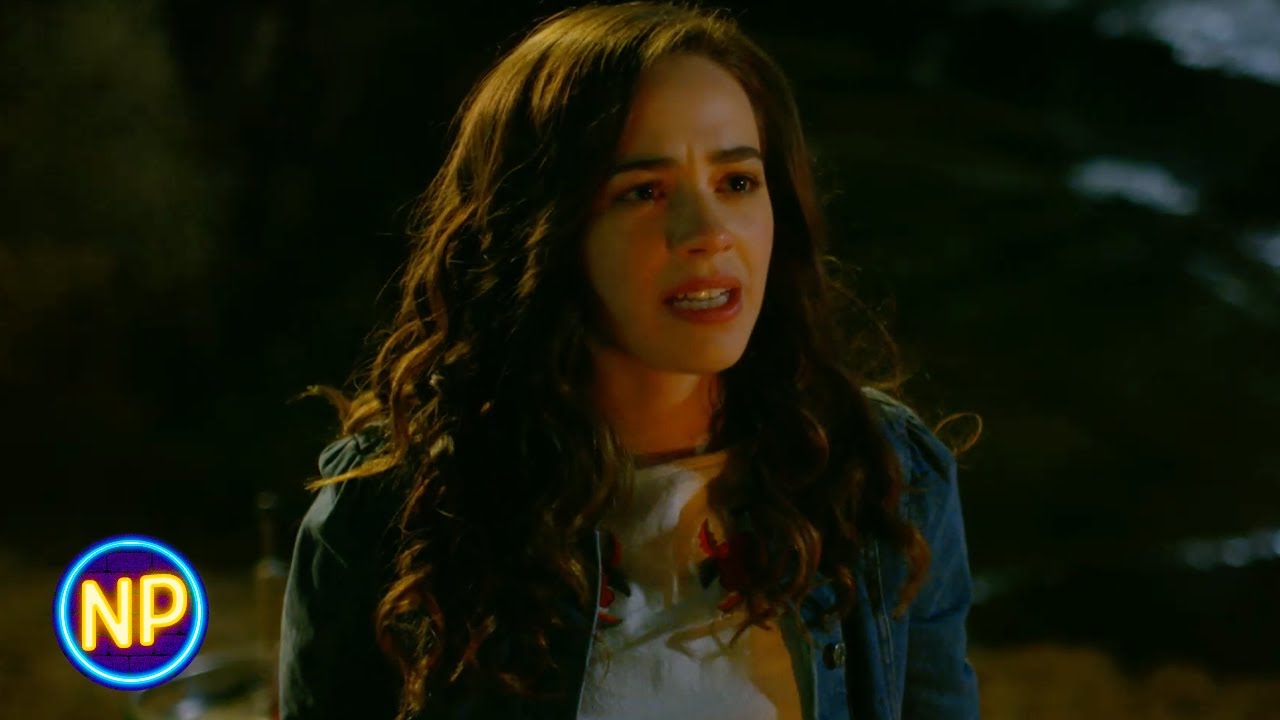 Festa Na Praia | Cobra Kai: Temporada 1, Episódio 9