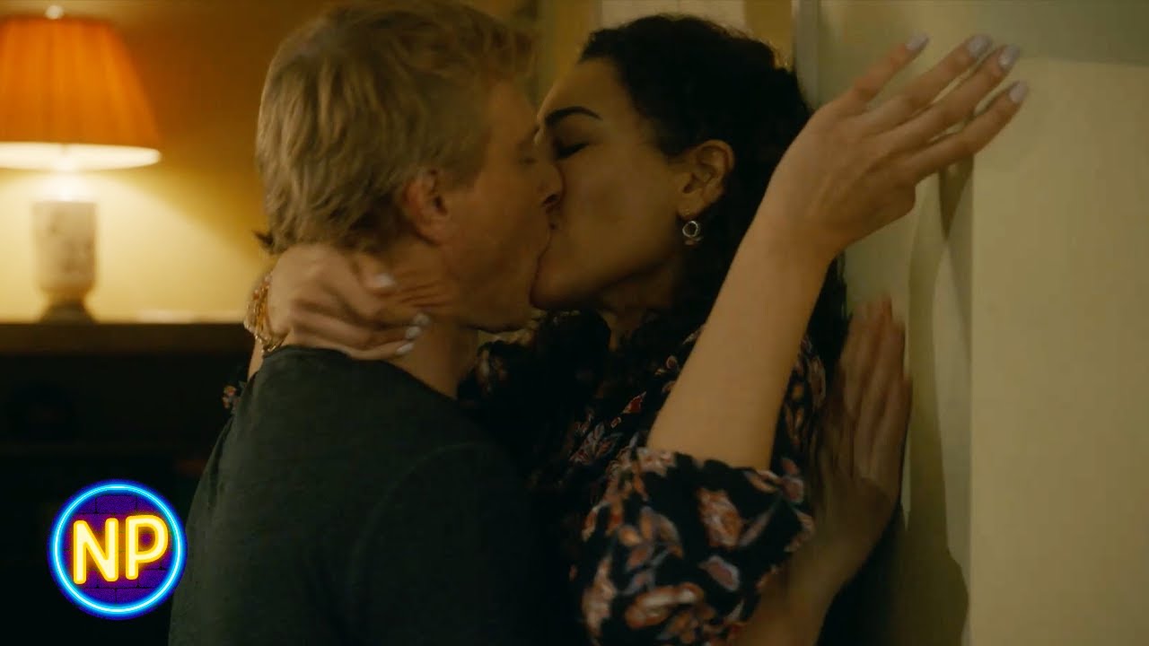 Johnny E Carmen Se Pegam | Cobra Kai: Temporada 3, Episódio 8