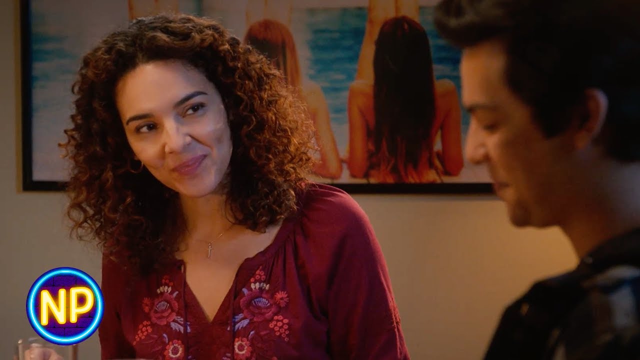 Johnny Janta Na Casa De Miguel | Cobra Kai: Temporada 4, Episódio 1