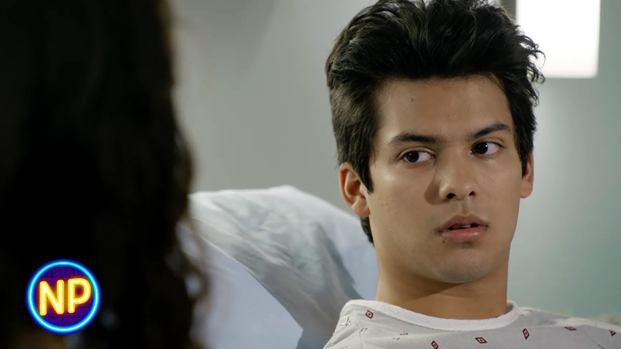 Miguel Recebe Uma Visita E Johnny Vai À Igreja | Cobra Kai: Temporada 3, Episódio 3