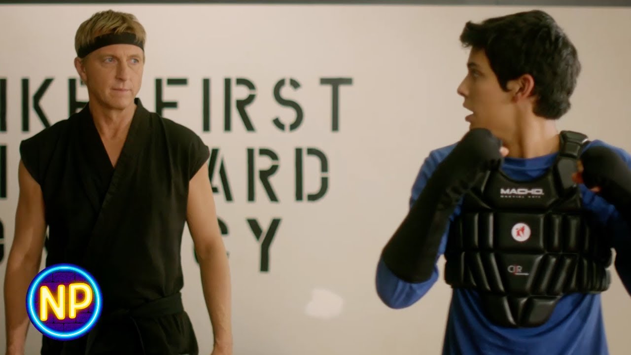 Montagem De Treino | Cobra Kai: Temporada 1, Episódio 5