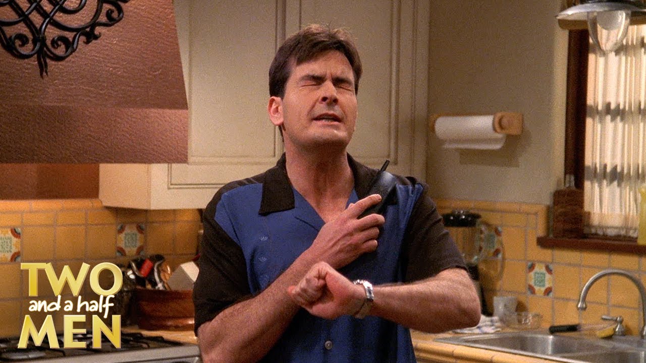 Namorada De Charlie Faz Um Teste De Gravidez | Dois Homens E Meio