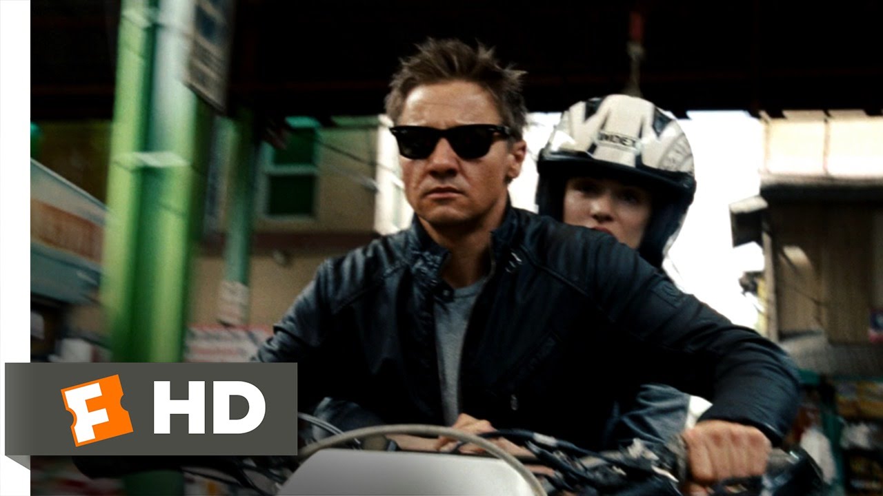 O Legado Bourne (7/8) – Perseguição De Moto (2012)