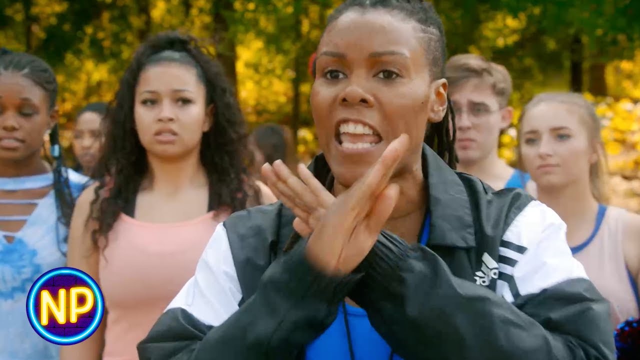 Violência No Campo | Cobra Kai: Temporada 3, Episódio 4